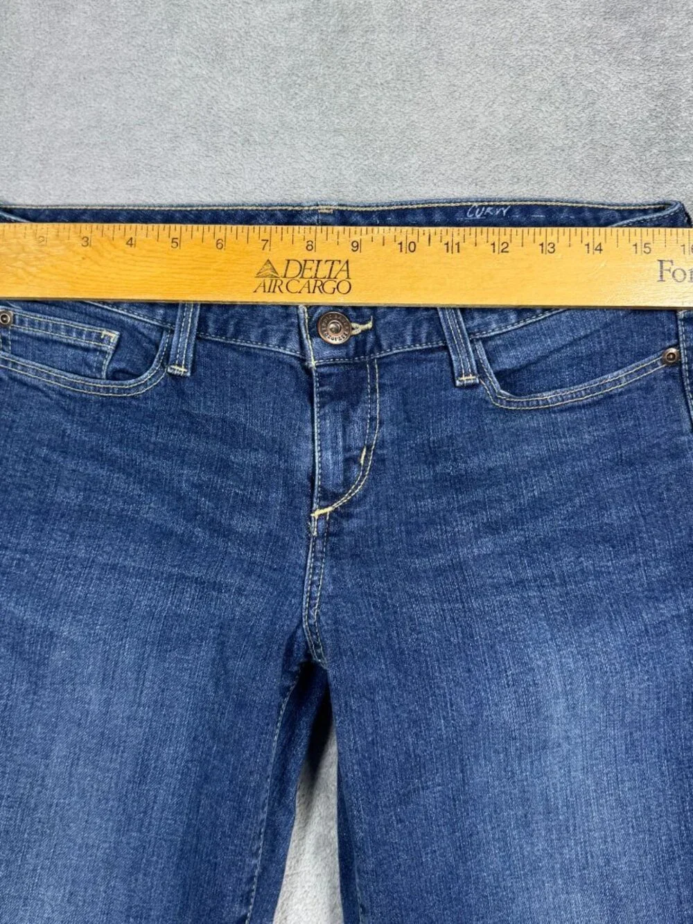 Vtg Y2K Eddie Bauer Curvy Mid Rise Barely Bootcut Jeans Womens 6R Blue Grunge